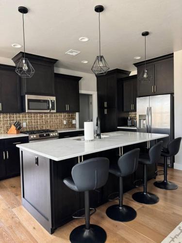Wheatland House | Prairie Breeze