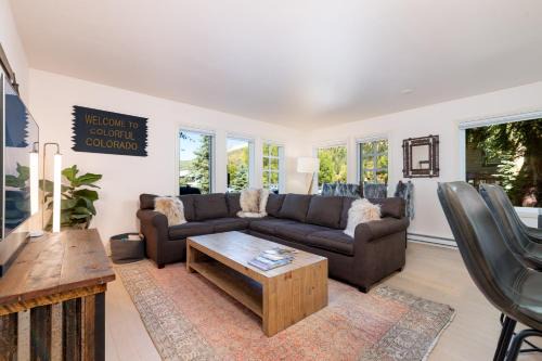 Telluride Apartment | Premier Downtown Telluride Condo - Etta Place Too