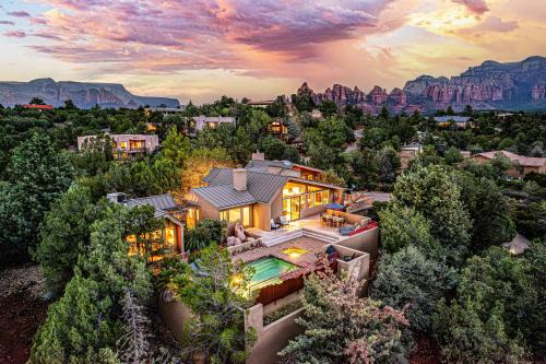 Sedona House | Prime Sedona Location with Saltwater Pool and Hot Tub!