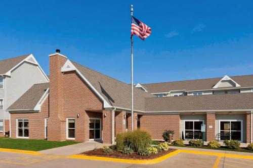 Madison Hotel | PrimeStay Extended Suites by IHG