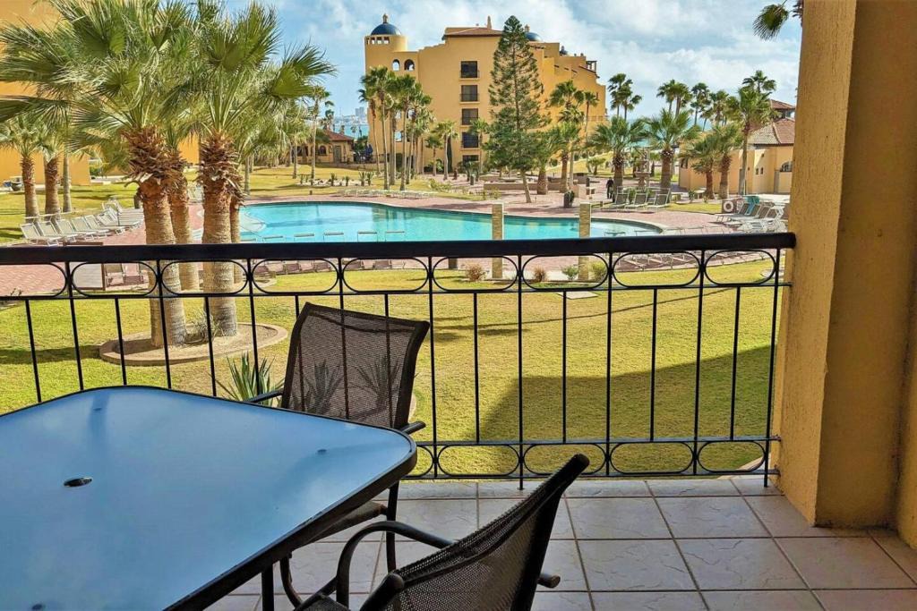 Puerto Penasco Apartment | Princesa de Penasco B208 - Family Beach Getaway