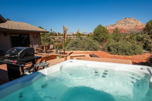 West Sedona House | Private-Red Rock Views -Fire Pit-Hot Tub-Location