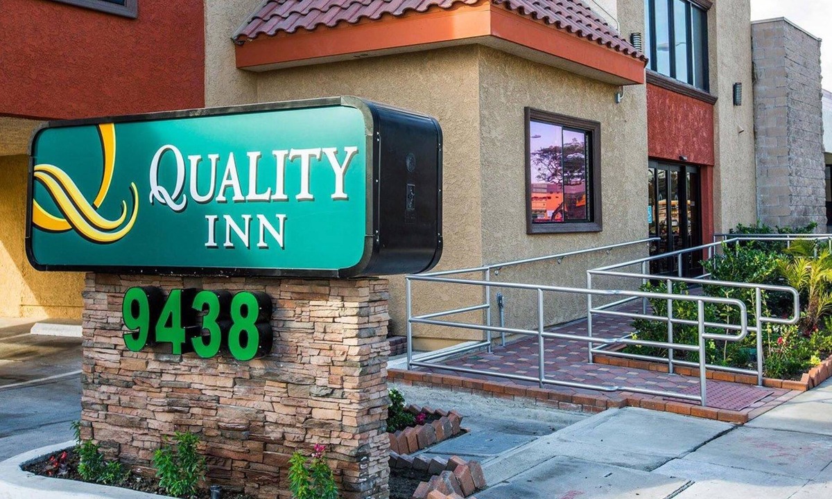 Downey Hotel | Quality Inn Downey