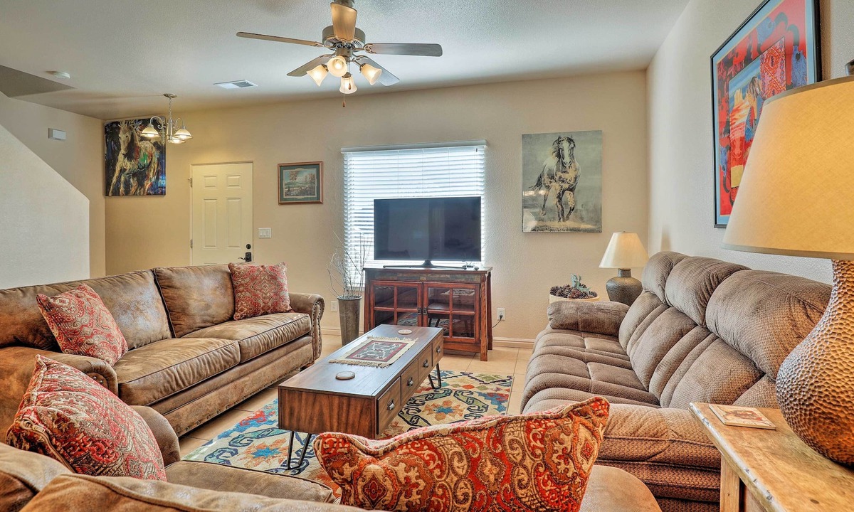 Kanab House | Quiet & Updated Kanab Townhome - Near Zion NP