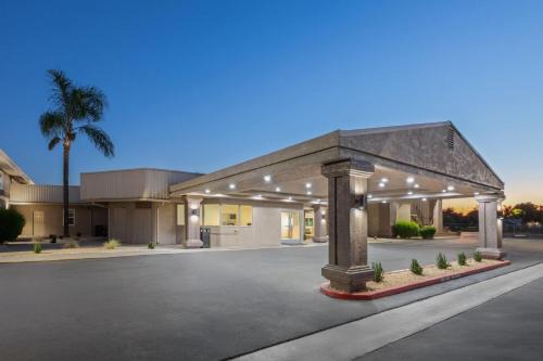 Merced Hotel | Ramada by Wyndham Merced