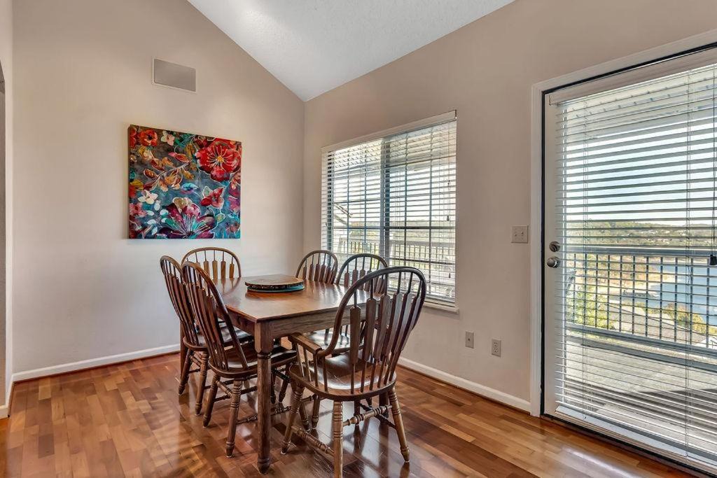 Indian Point House | Red Oak - 915