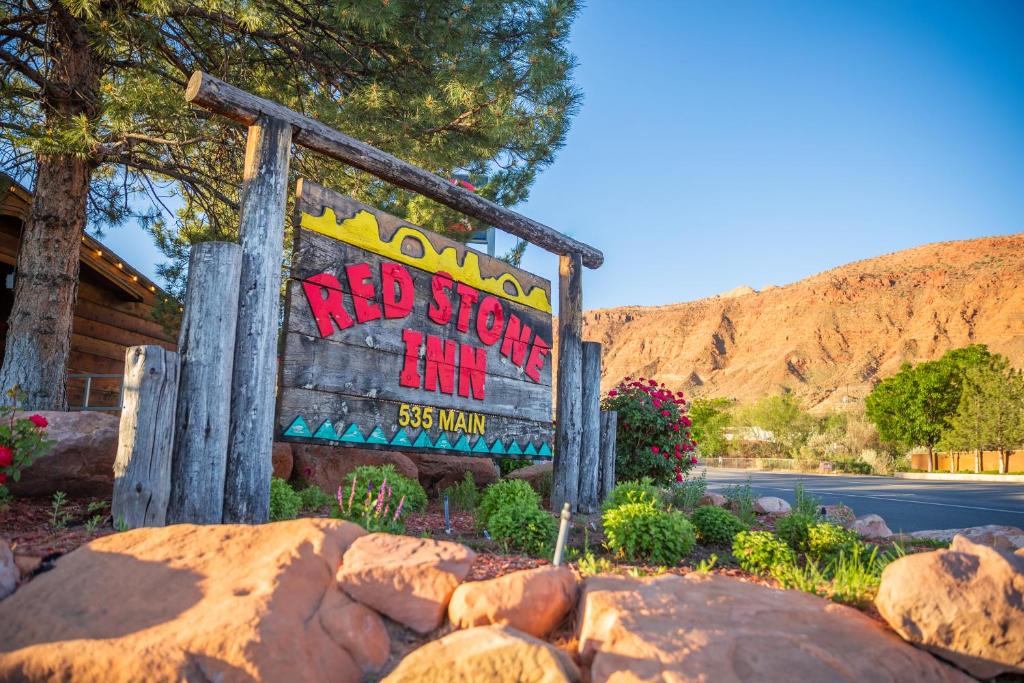 Moab Hotel | Red Stone Inn