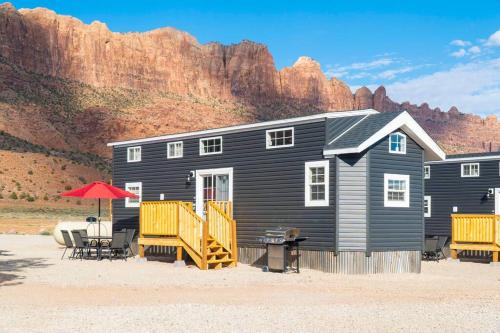 Moab South Valley House | Redrock Moab Tiny House w/Loft - Site 2