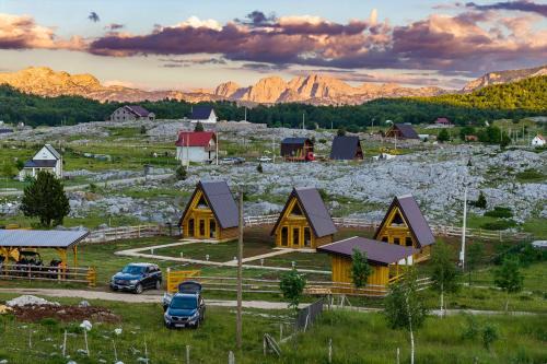 Podgorica Capital City Apartment | Relax and Ride Camp Chicago