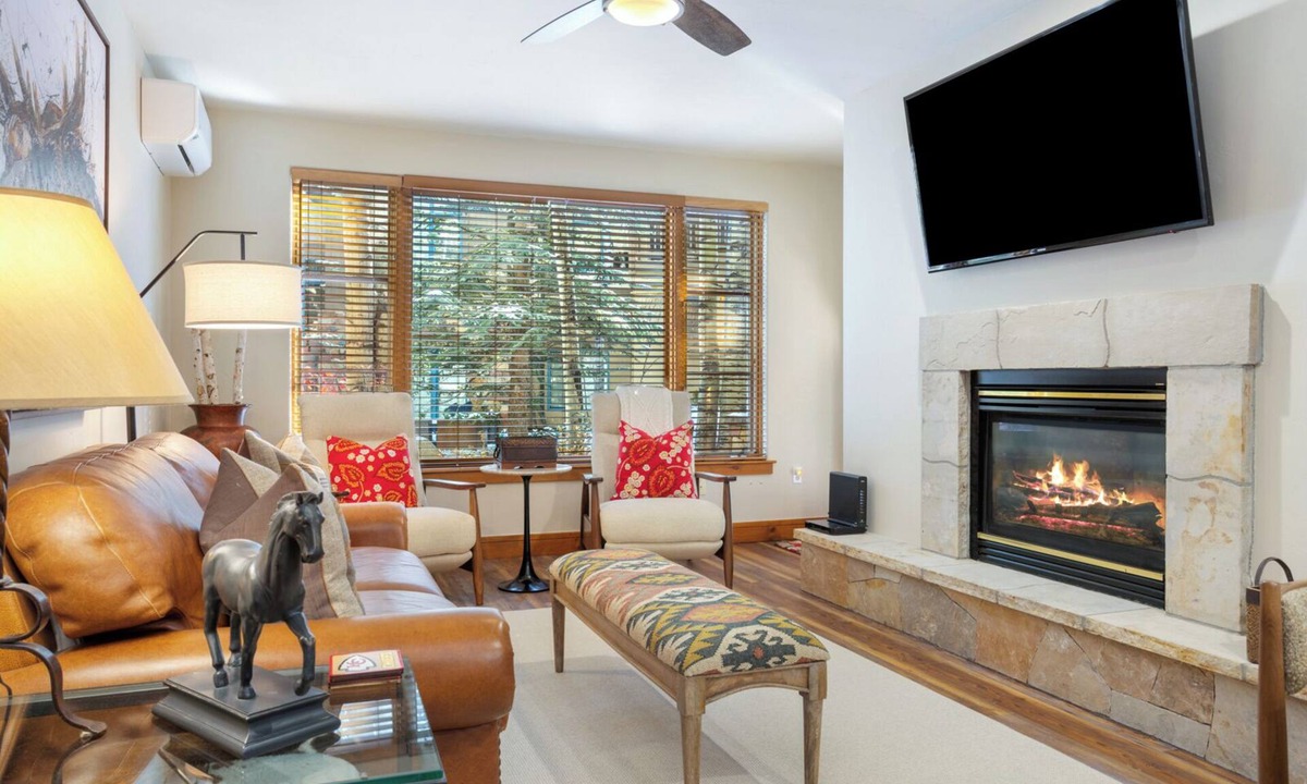 Edwards Condo | Remodeled Pinecone Lodge 2BR with A/C, Pool, Hot Tub, in Arrowhead Village