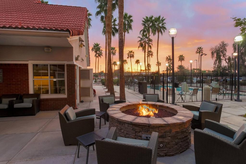 Chandler Hotel | Residence Inn by Marriott Phoenix Chandler Fashion Center