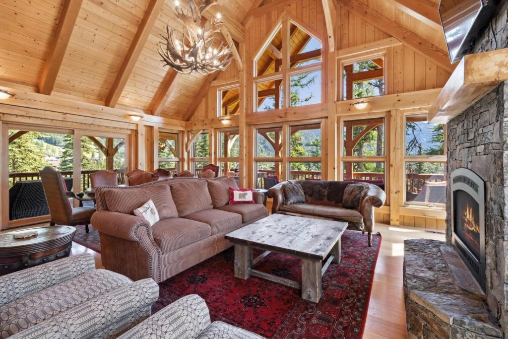 Whitefish House | Rested Ridge Ski Haus