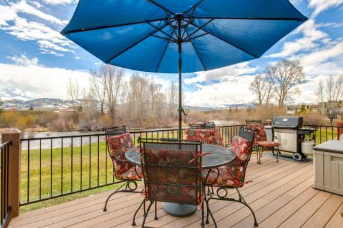 Granby House | Riverfront Cabin, 4 Mi to Granby Ranch