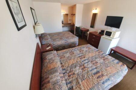 Glendive Hotel | Riverside Inn of Glendive