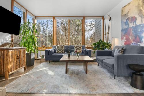 Moose Wilson Road Apartment | RMR: Yarrow 2311 Condo in The AspensWilson WY