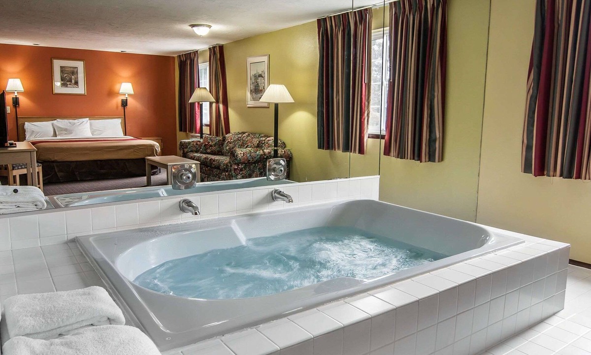 Corvallis Hotel | Rodeway Inn Willamette River