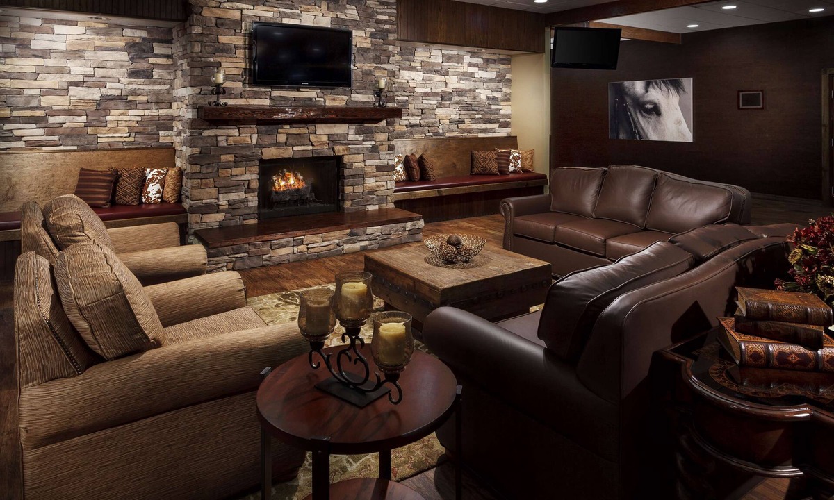 Dickinson Hotel | Roosevelt Grand Dakota, SureStay Collection by Best Western
