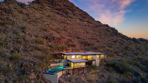 Turquoise Hills House | Royal Palm by AvantStay