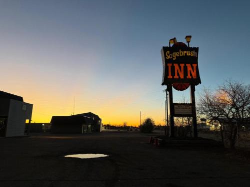 Baker Hotel | Sagebrush Inn Hotel