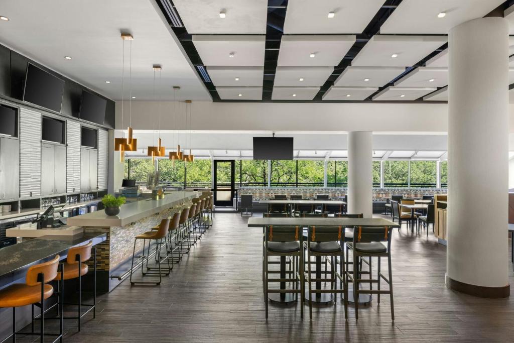 Downtown Salt Lake City Hotel | Salt Lake City Marriott University Park