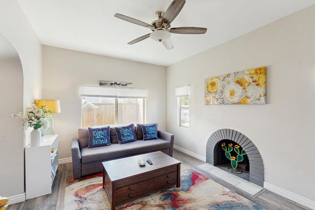 Sam Hughes House | Sam Hughes on 6th