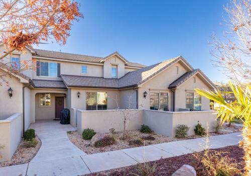 Sienna Hills House | Sand Cove the Pool is Open and Heated Year Round!