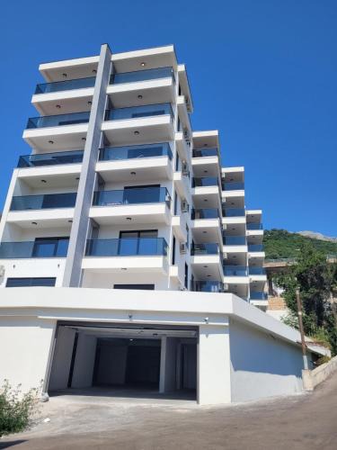 Dobra Voda Apartment | SD LUX APARTMENTS