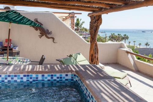 Esterito House | Sea of Cortez views Jacuzzi 1 block to Malecón
