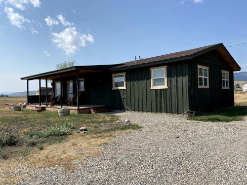 McAllister House | Secluded Modern Vacation Home with Madison Range Views near Ennis Lake, McAllister Montana