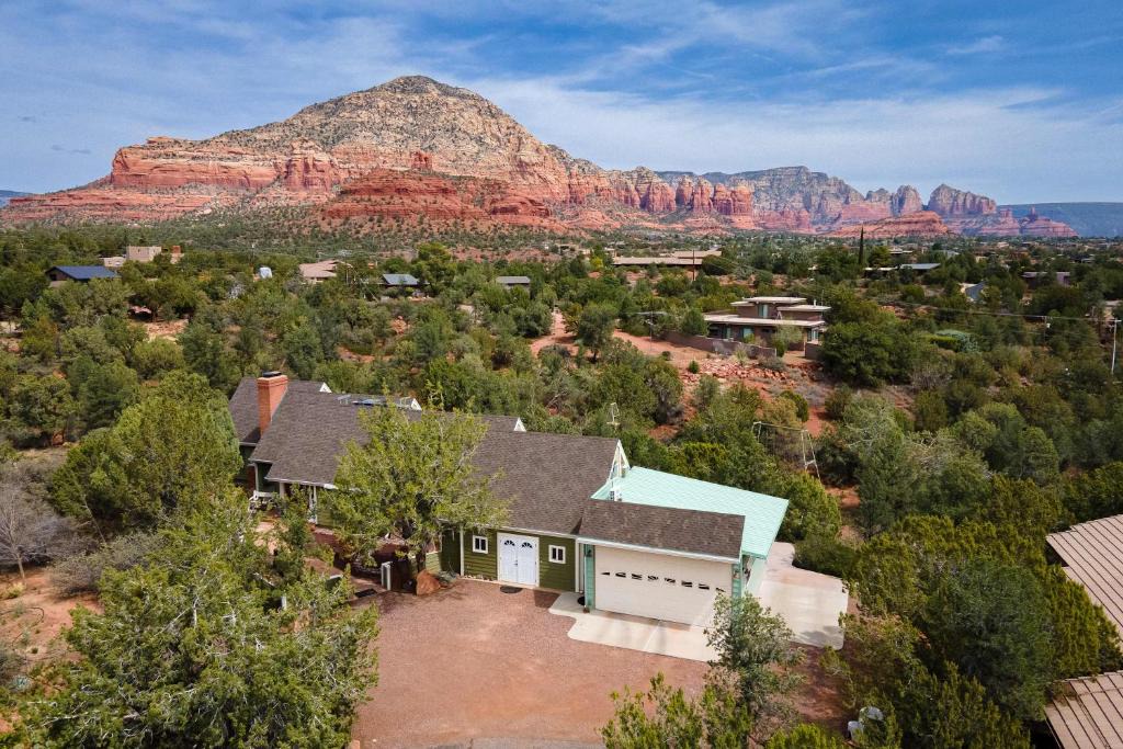 West Sedona Apartment | Sedona Hilltop Retreat Deck with Red Rock Views