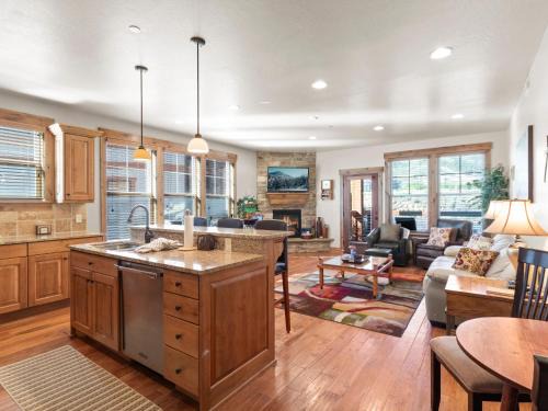 Park City Resort | Shores at Stillwater by All Seasons Resort Lodging