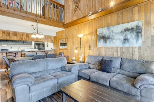 Fraser House | Shuttle to Winter Park Resort: Mtn-View Condo!