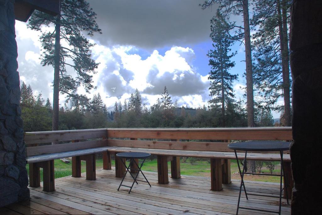Mariposa House | Sierra Trails Retreat