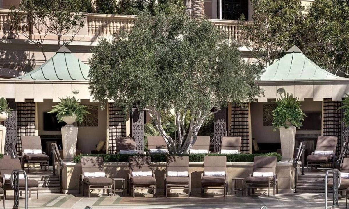 Las Vegas House | Sin City Getaway! 2 Modern Units, Casino, Pools