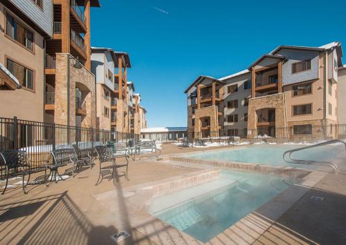Park City House | Ski in and out-King-Canyon-Silverado-Coffee and Tea Bar-Steam-Pool-Hot Tub