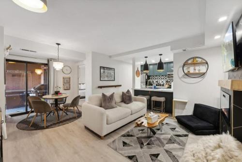 North Park City House | Ski-In Ski Out Luxury 1 Bd/2 ba Condo