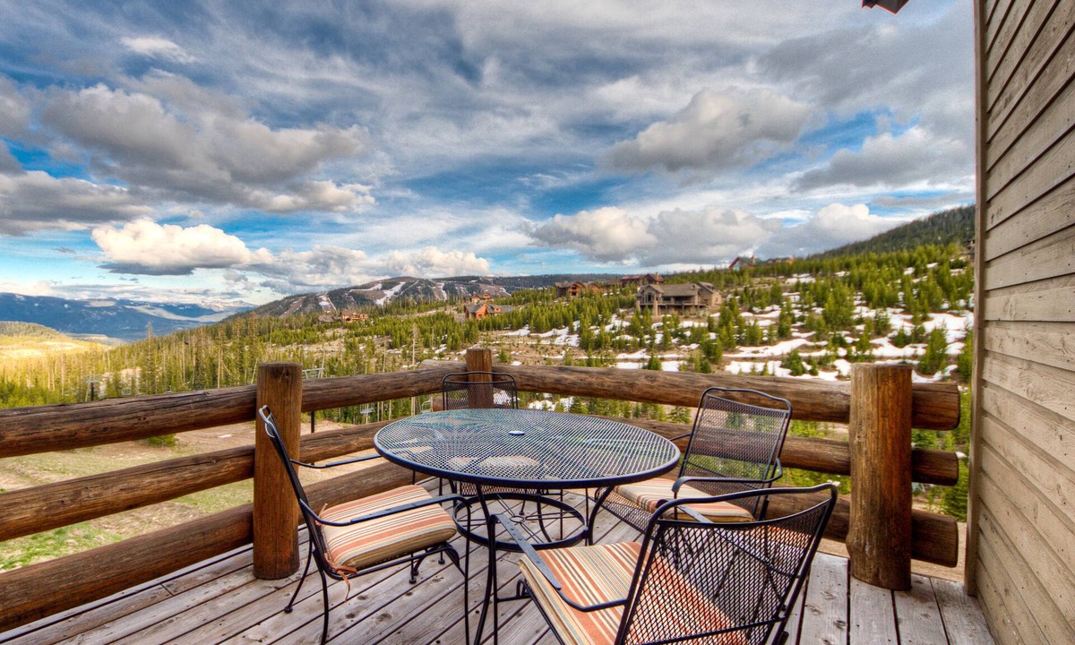 Saddle Ridge House | Ski-in/ski-out w/private hot tub in Moonlight basin - Saddle Ridge - Slopeside Luxury Chalet