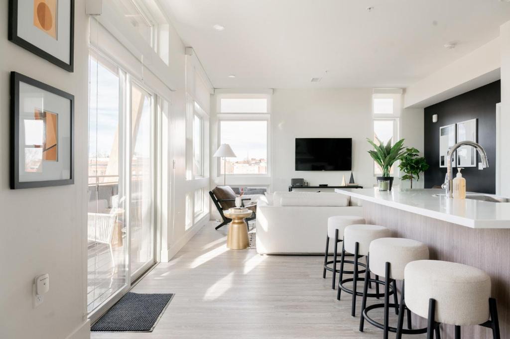 Highland House | Skyline Panorama | 2BR LoHi Loft | Dog-Friendly