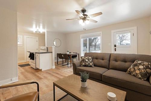 Rose Park House | Slant Streets Bungalow