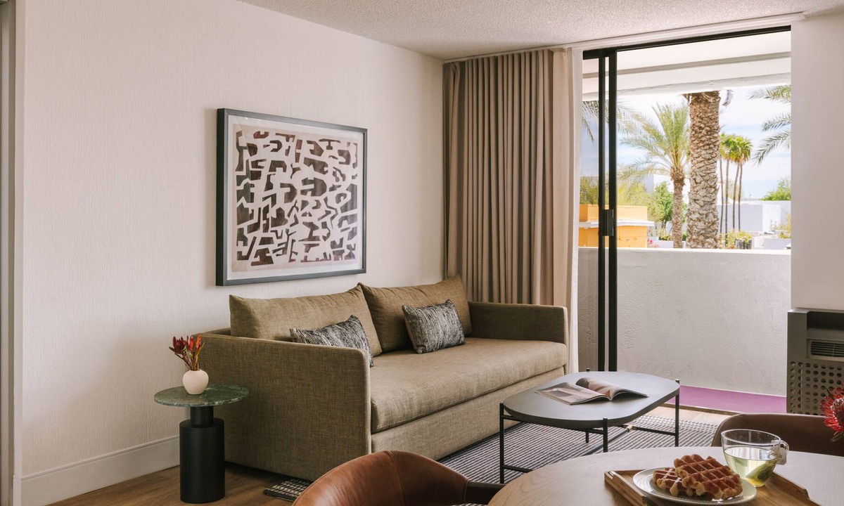 Civic Center Mall Apartment | Sonder The Monarch | Superior King Room w/ Pool View