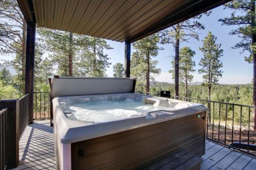 Spearfish House | South Dakota Retreat w/Hot Tub, Fire Pit & Grill!