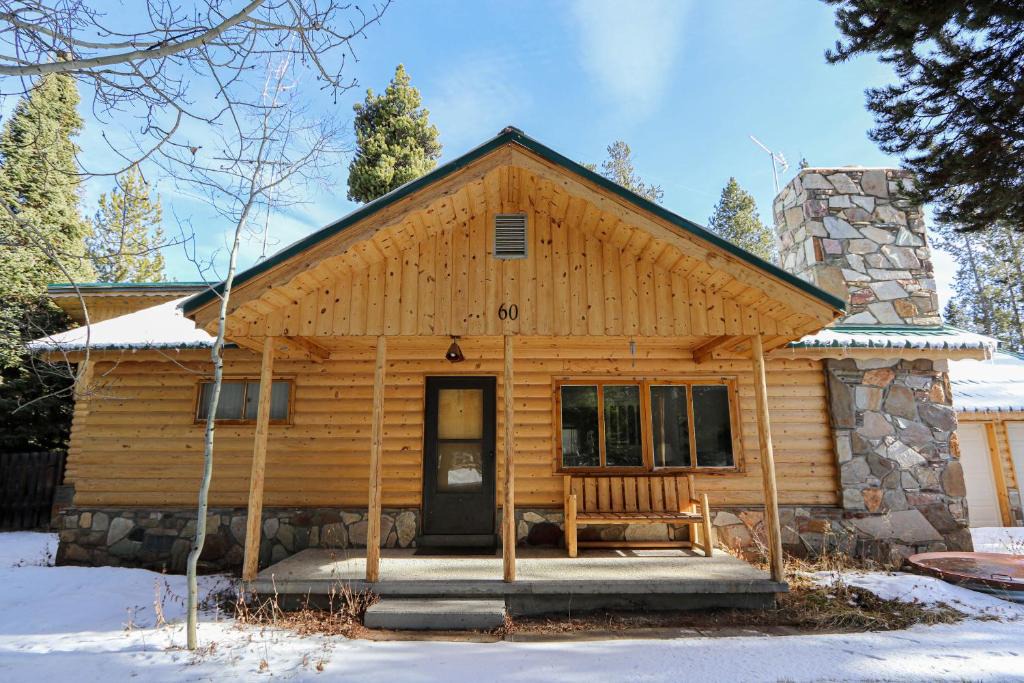 West Yellowstone House | South Fork Cabin