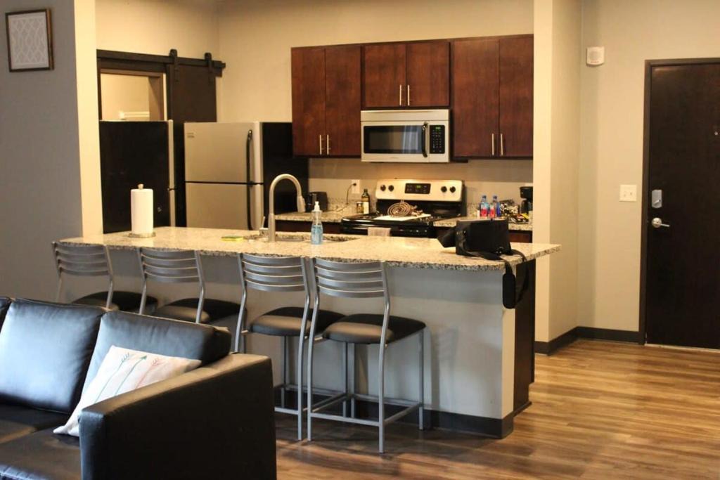 Ames Apartment | Spacious 2BR Suite Plus Patio Near Iowa State