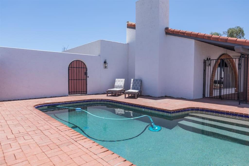 Santo Tomas East House | Spacious Arcadia Lite house w pool mtn views