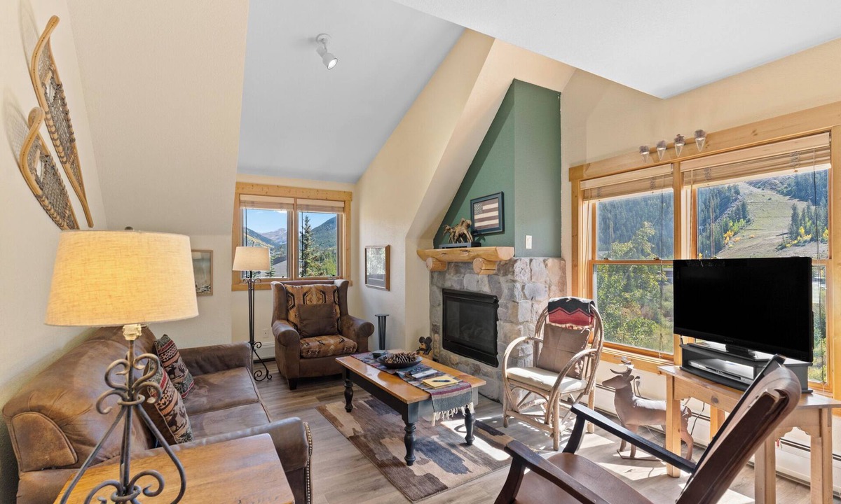 Mountain House Condo | Spacious Condo w/Mountain & River View from Balcony, Close to Mountain House