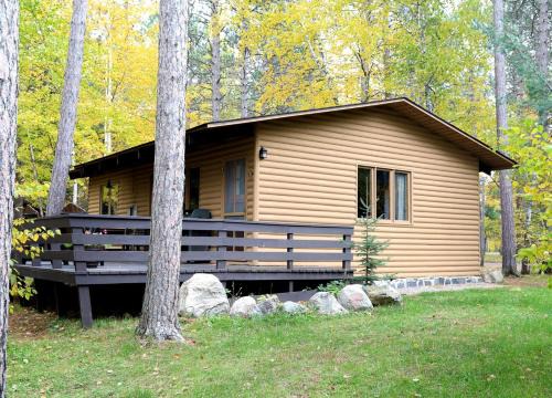 Babbitt House | Spacious Lakeview Cabin with Large Deck & Rock Fireplace Near Babbitt, Minnesota