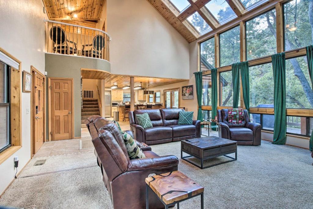 Pine Mountain Club House | Spacious Pine Mountain Club Cabin w/Fire Pit