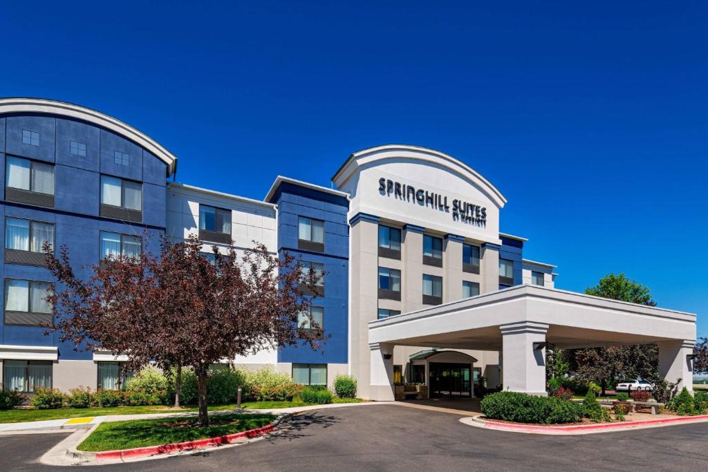 Boise Hotel | SpringHill Suites Boise West/Eagle
