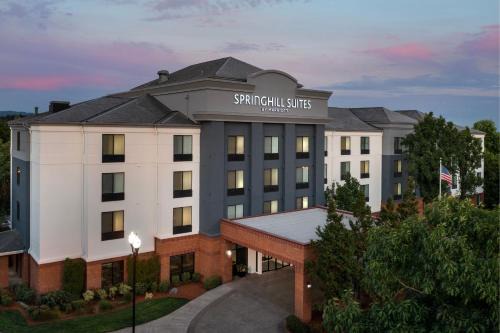 Hillsboro Hotel | SpringHill Suites by Marriott Portland Hillsboro