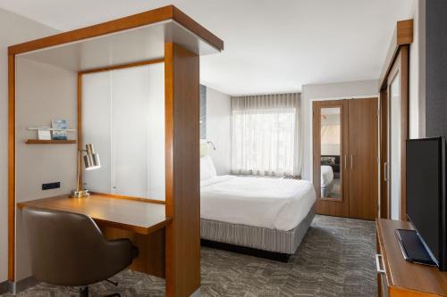 Lake Delton Hotel | SpringHill Suites by Marriott Wisconsin Dells